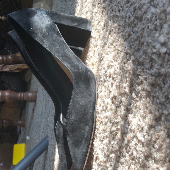 Marc Fisher black heels - Picture 3 of 3